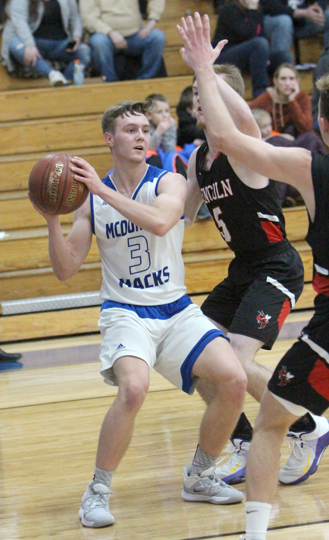 Alma Center Lincoln at McDonell boys basketball 1-18-20